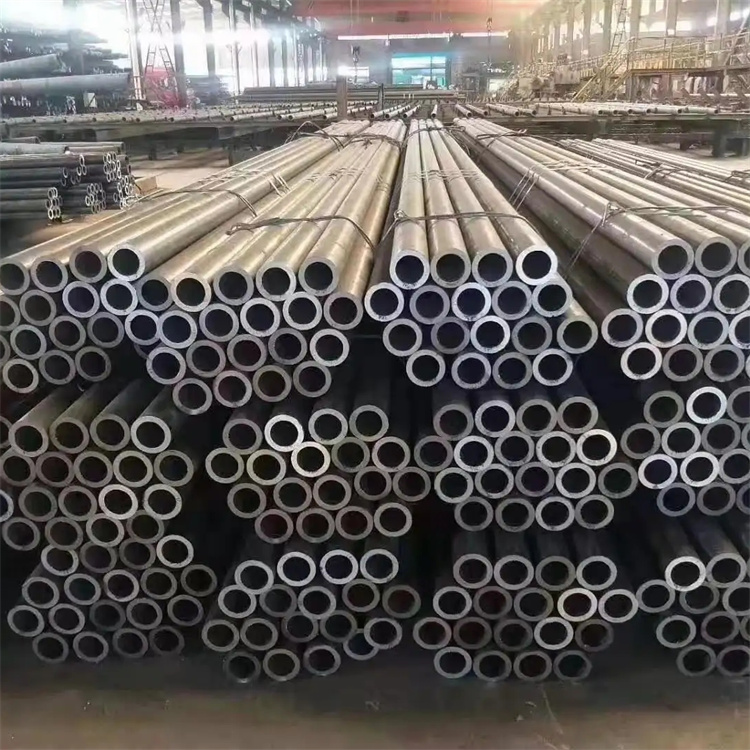 Seamless steel tube